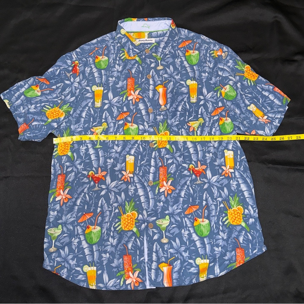 Tommy Bahama Tide One On Silk Camp
Shirt - Picture 4 of 8